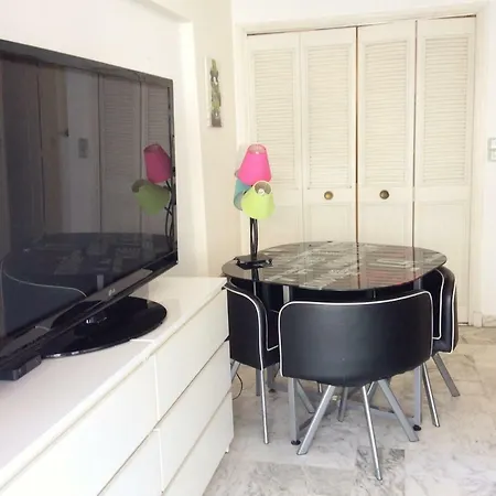 Apartament Lacour Cannes